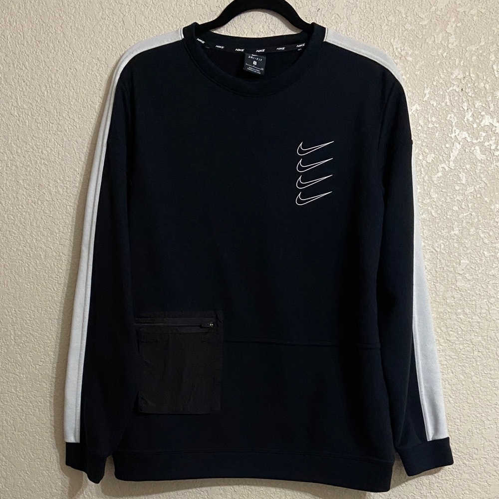 Nike Dri-Fit Pullover
